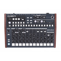 Аналогова драм-машина секвенсор Arturia DrumBrute