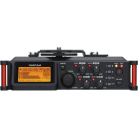Рекордер Tascam DR-70D