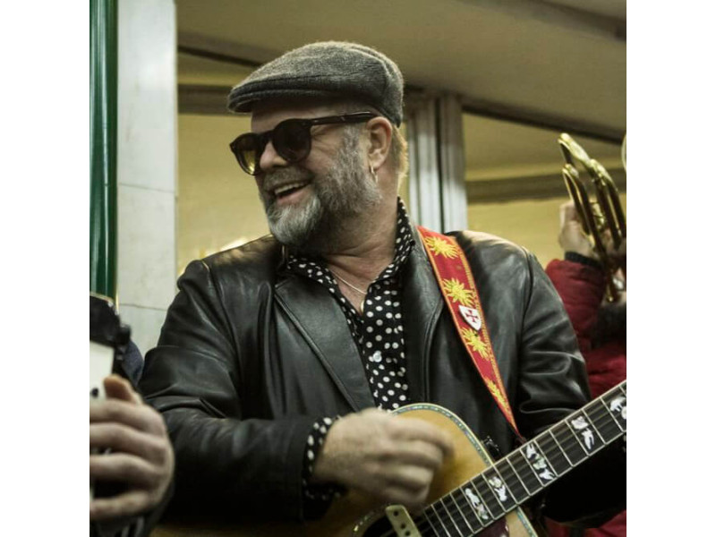 Борис Гребенщиков заспівав у київському метро