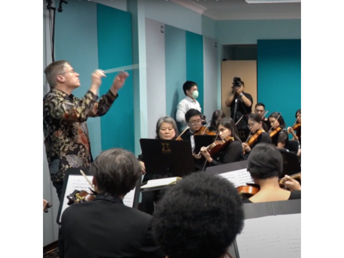 Recording an orchestra rehearsal with an LCT 040 MATCH stereo pair