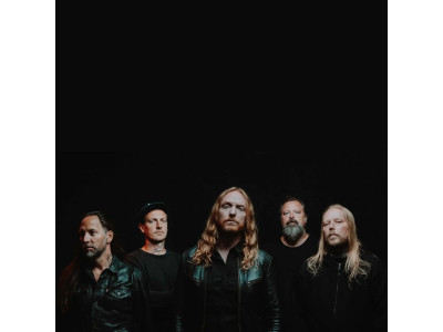 Амбассадор EBS Пітер Іверс повертається на сцену з новим гуртом The Halo Effect