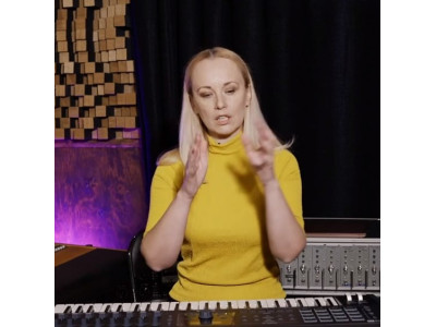 Огляд Arturia KeyLab 49 MkII від Надії Бондарець