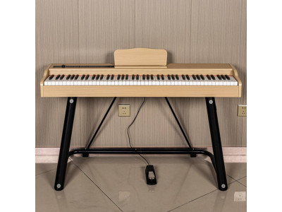 Оновлена Animato, нові стійки та банкетки та інше в новому постачанні Alfabeto