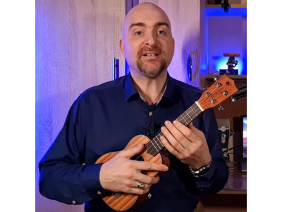 Огляд укулеле Alfabeto USM21 від Олексія Грифа