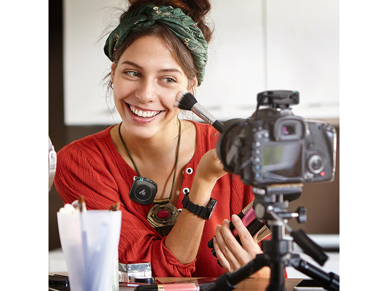 WM820 A1 - ultra-compact wireless microphone system from Maono