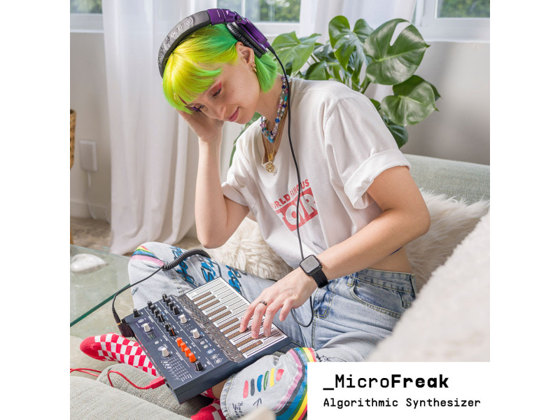 Arturia upgrades Microfreak with samples & granular processing for free!