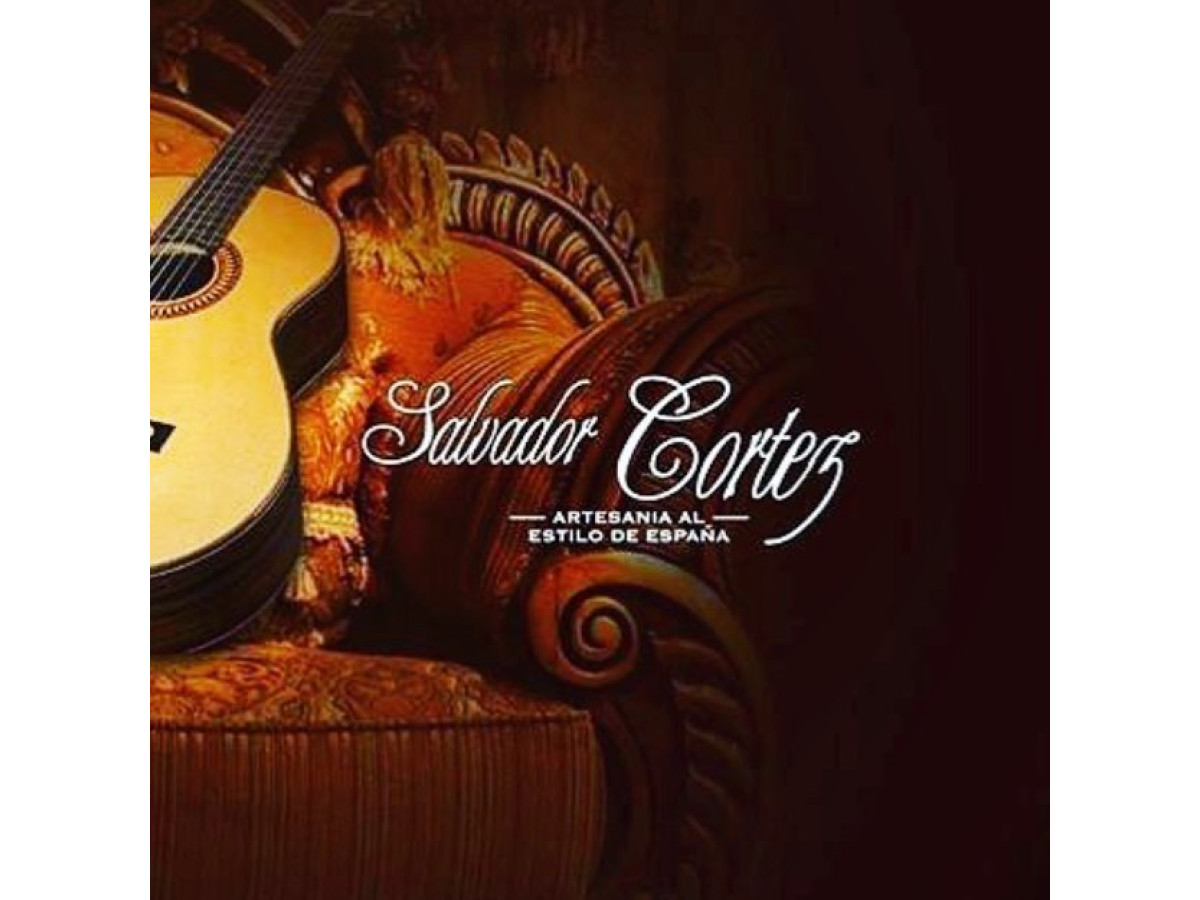 Класичні Іспанські гітари серії CC від Salvador Cortez