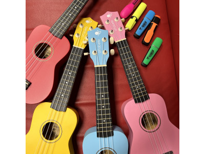 Нові кольори укулеле Alfabeto U21 та U23 - вже в наявності!
