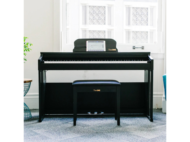 The ONE PLAY – умное цифровое пианино, которое научит Вас играть