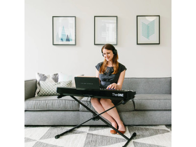 The ONE TOK1 – новий спосіб навчання гри на фортепіано