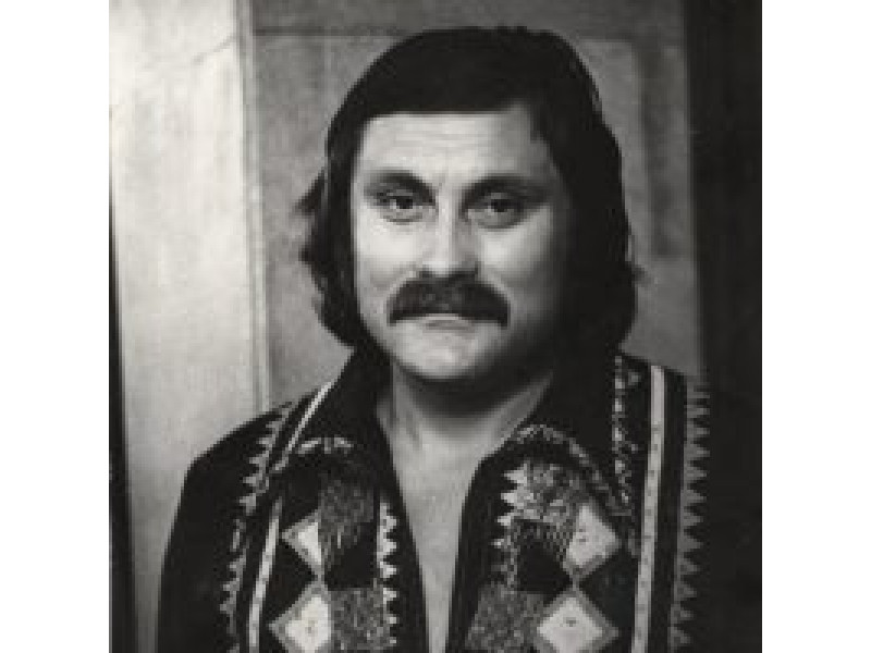 Беда, что мы Тебя не можем разлюбить…