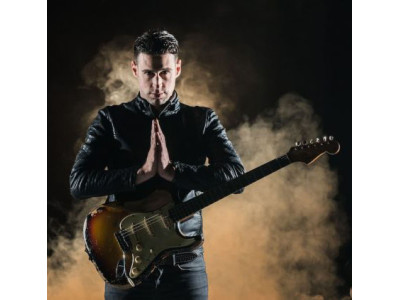 Королева металу!