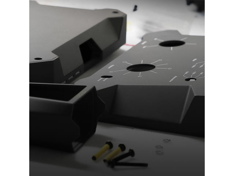 Lewitt представляет: Проект 1040