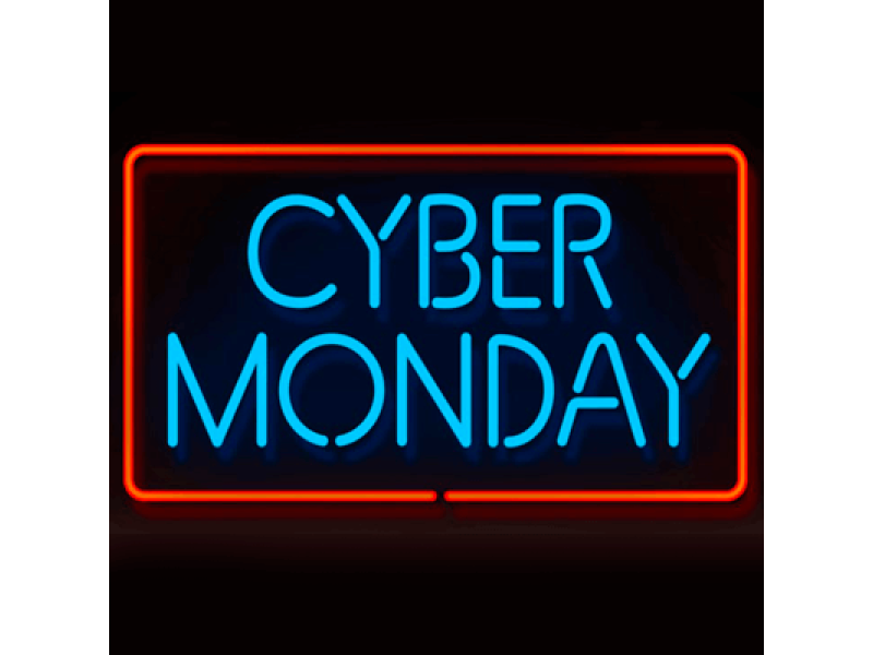 Завтра у нас киберпонедельник!