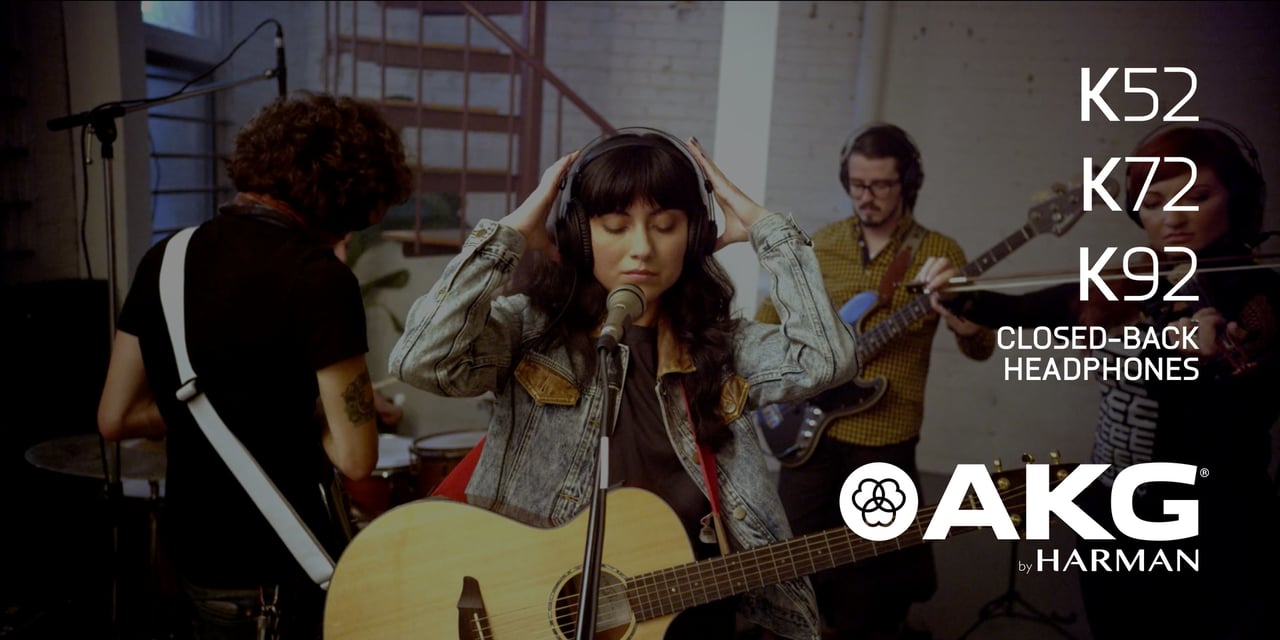 AKG K72