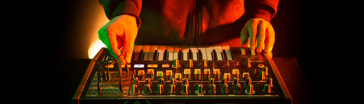 Arturia MiniBrut2