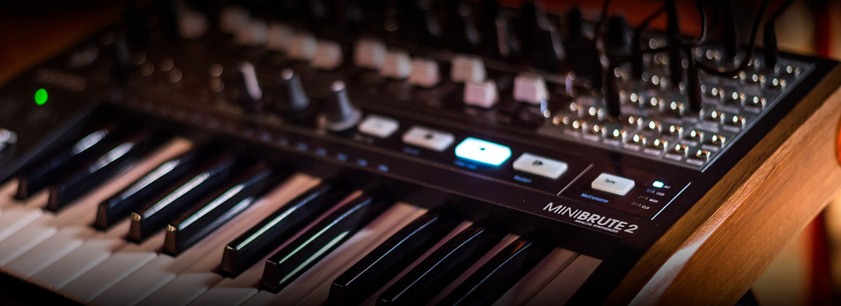 Arturia MiniBrut2