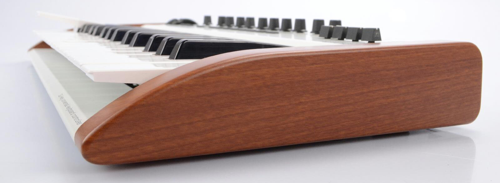 Arturia The Factory/Analog Experience 32