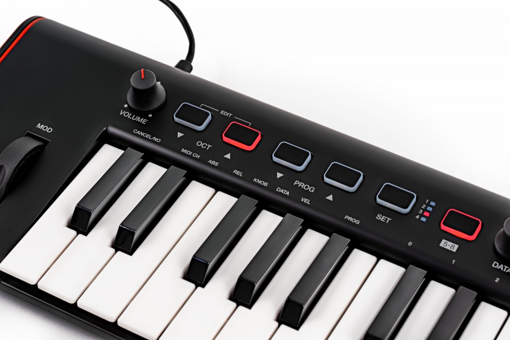 IK MULTIMEDIA iRig Keys 2