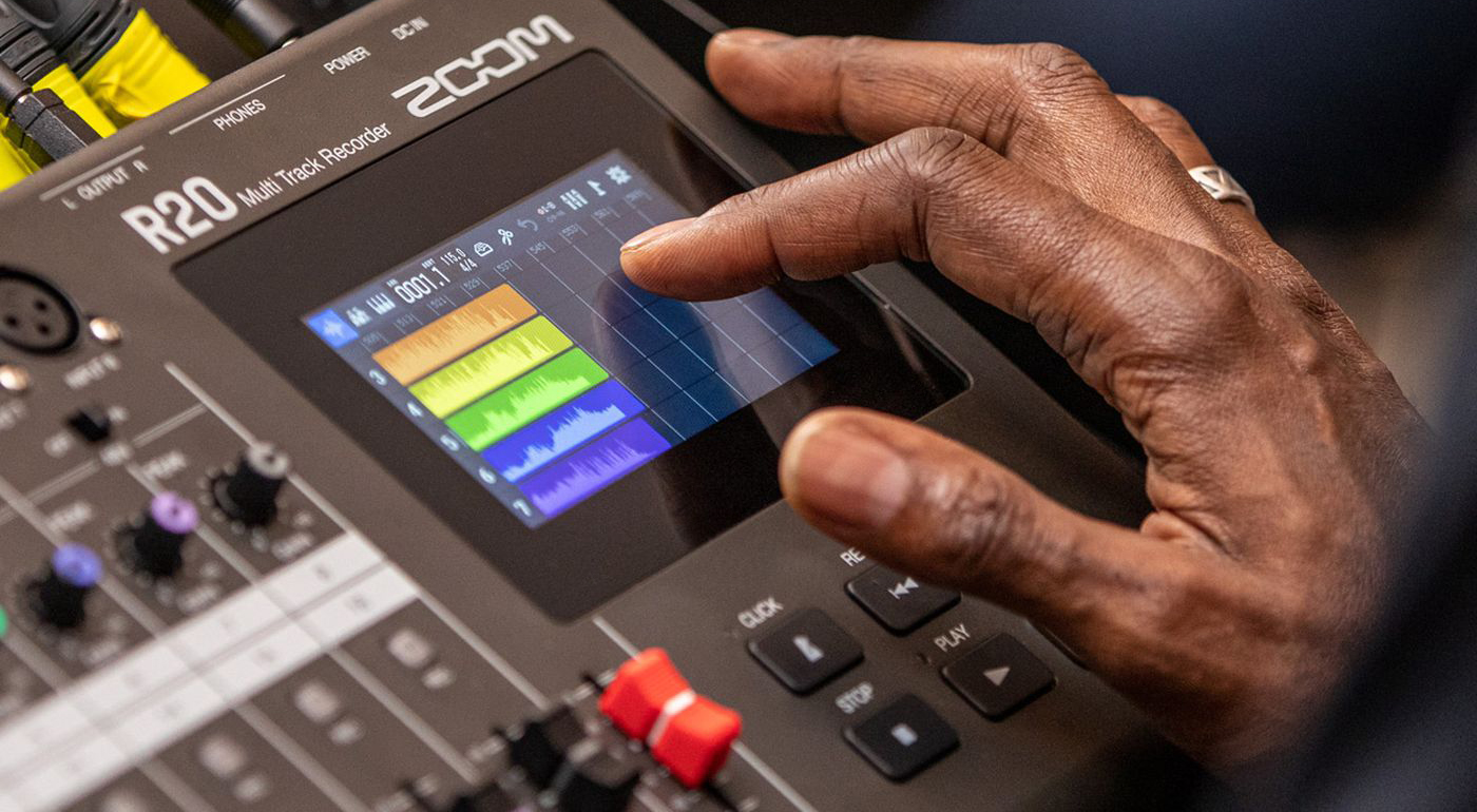 Zoom R20