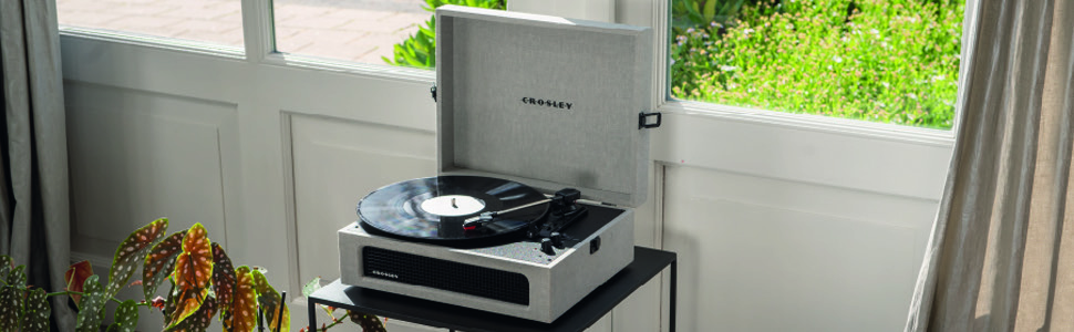 Виниловый проигрыватель Crosley Voyager (Grey)