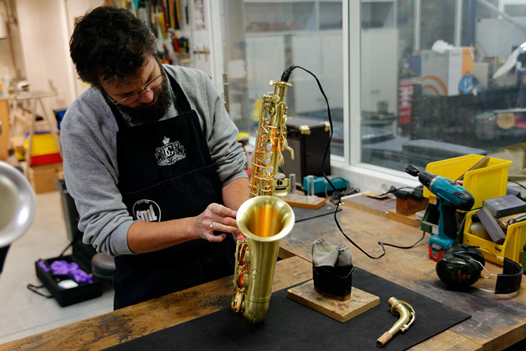 Вперше в Україні: саксофони SML Paris родом з Франції